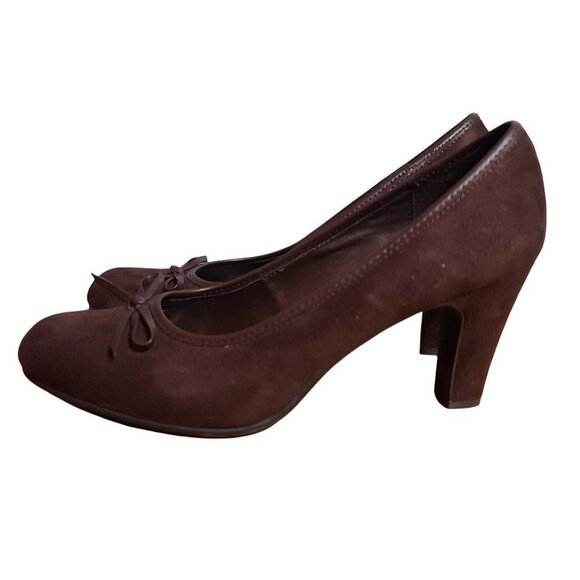 Predictions Pumps Heels Womens, Brown suede Bow round toe 3.5 in heel size 8.5 - Picture 2 of 8